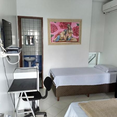 Pousada Oasis Hotel เฟย์รา เด ซานตานา ภายนอก รูปภาพ